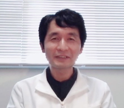 国際医療福祉大学で医療分野におけるメディカルアロマセラピー講師の佐藤忠明先生